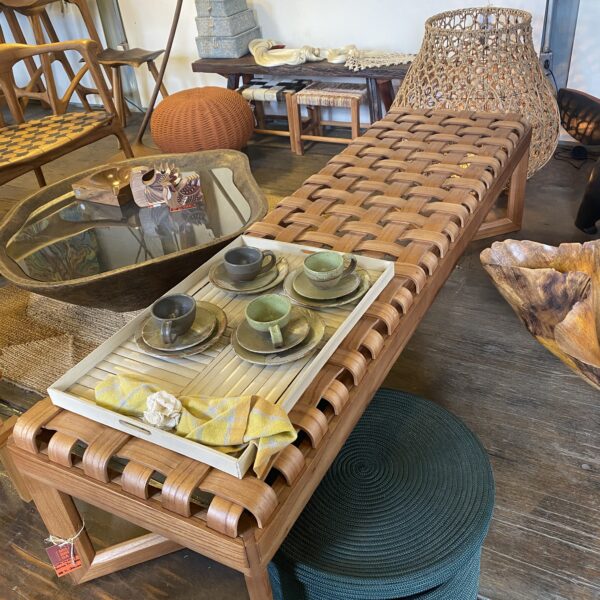 BANCO RECAMIER EM MADEIRA TRANÇADA EM COURO NATURAL - Image 3